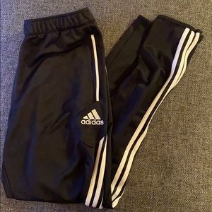 Mens Adidas soccer pants size L